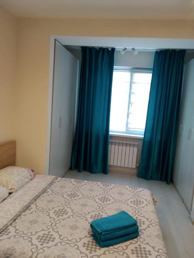 Apartamento Молодёжный На Сейфуллина Almatý Exterior foto